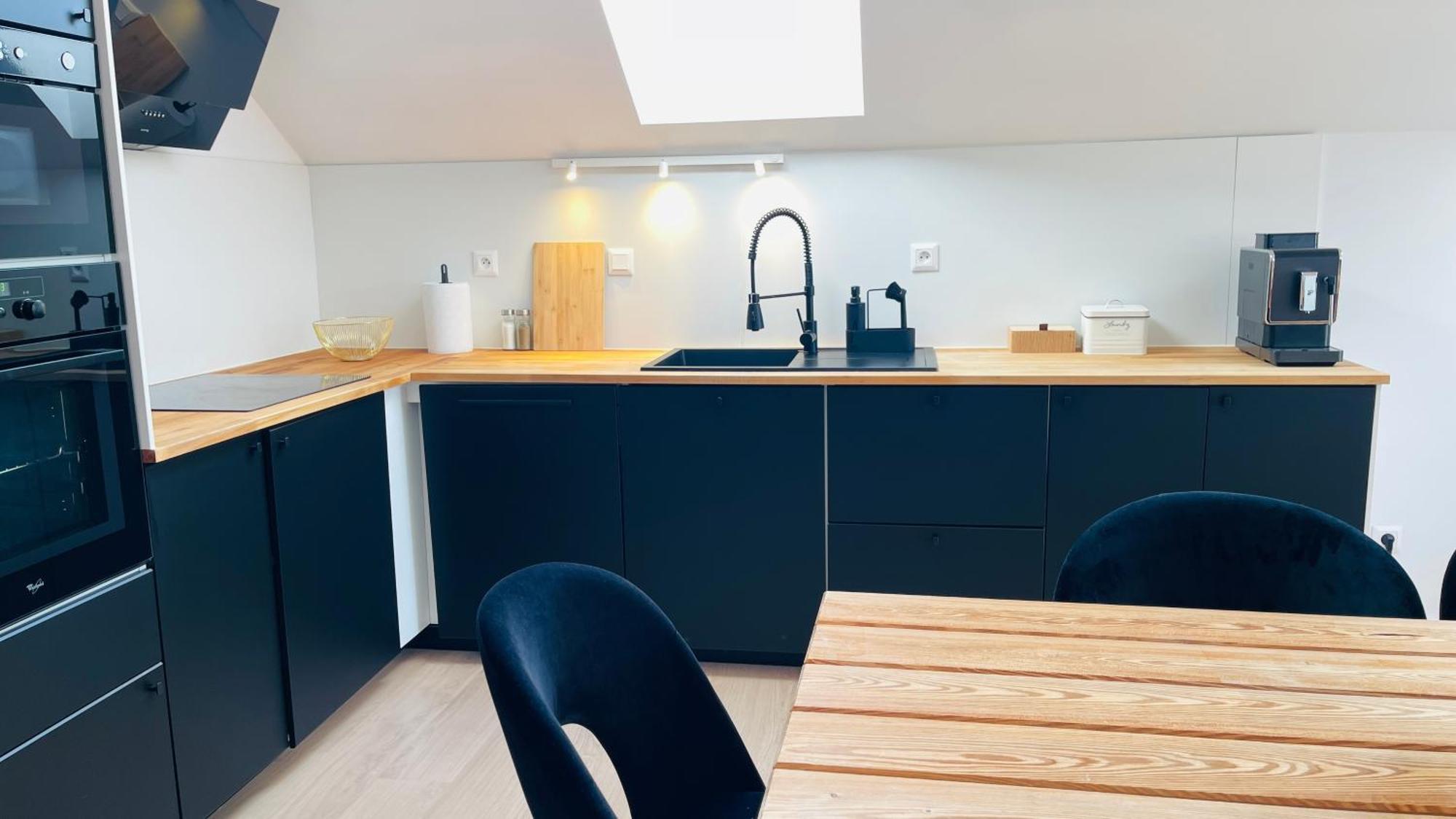 House Flow, 3 Room, Free 2 Parking Bratislava Buitenkant foto