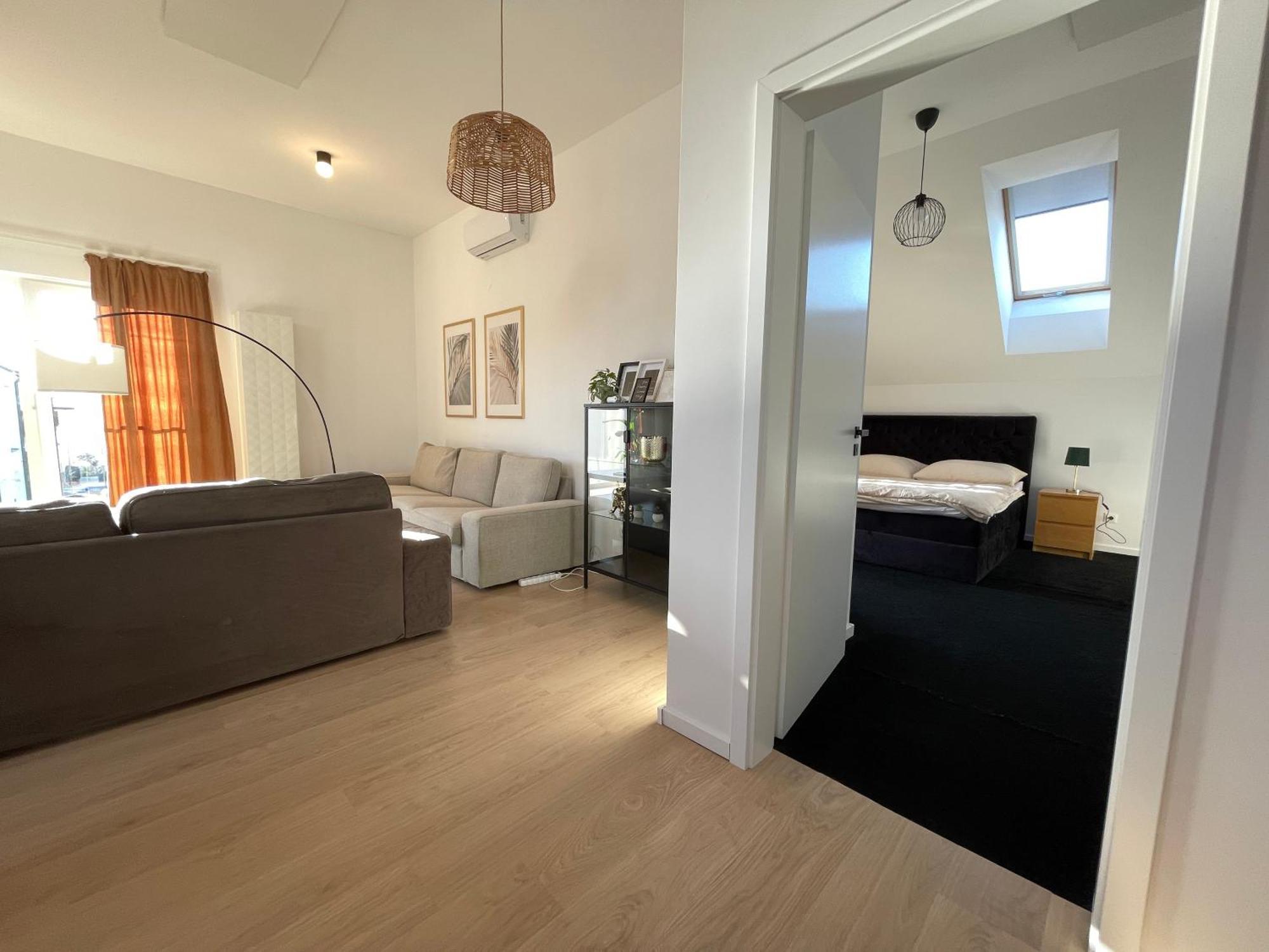 House Flow, 3 Room, Free 2 Parking Bratislava Buitenkant foto