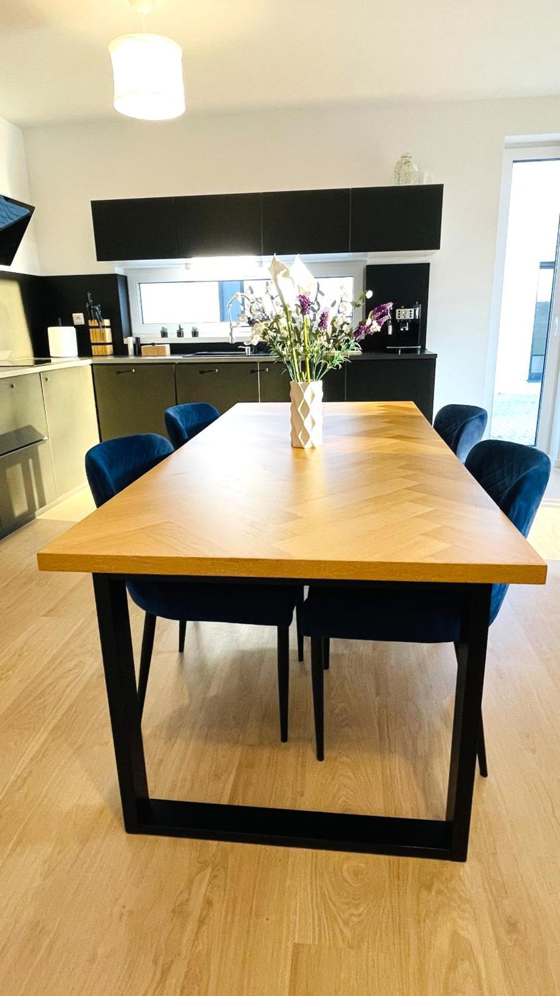 House Flow, 3 Room, Free 2 Parking Bratislava Buitenkant foto