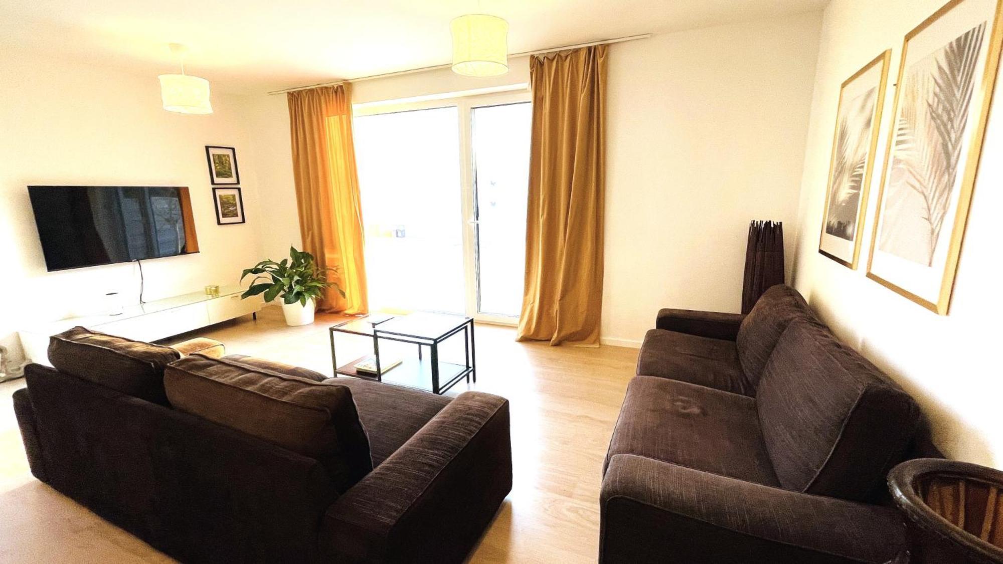 House Flow, 3 Room, Free 2 Parking Bratislava Buitenkant foto